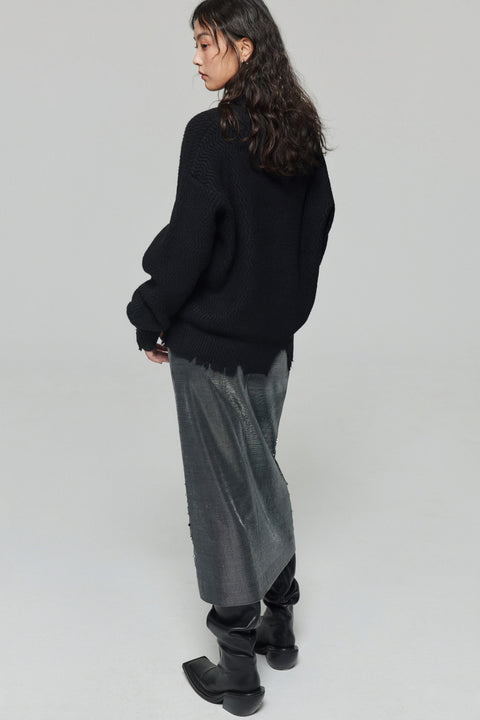 SIMPLE PROJECT WOOL DISTRESSED V-NECK SWEATER