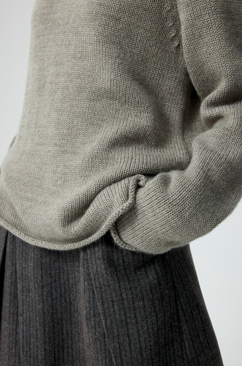SIMPLE PROJECT ROLLED-UP WOOL SWEATER