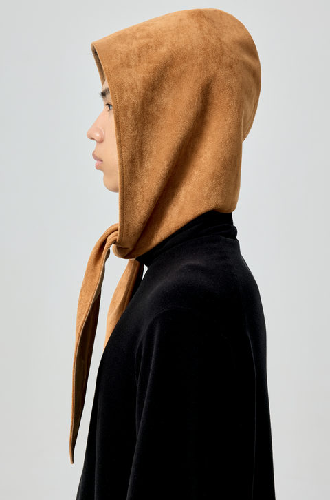 SIMPLE PROJECT SUEDE HOODED SCARF