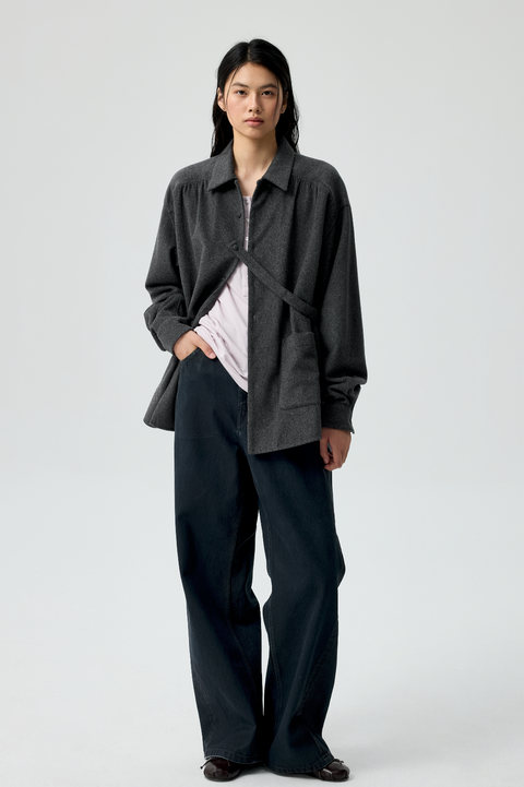 SIMPLE PROJECT PU-COATED JEANS