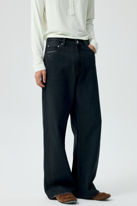 SIMPLE PROJECT PU-COATED JEANS