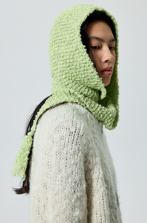 SIMPLE PROJECT KNITTED HOODED SCARF