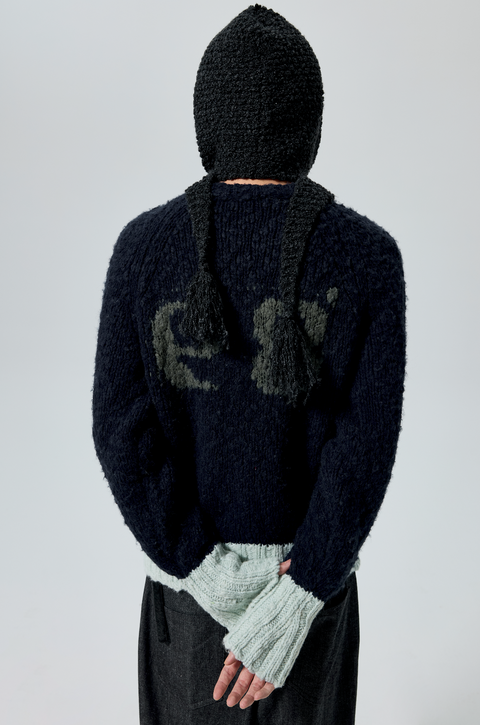 SIMPLE PROJECT KNITTED HOODED SCARF