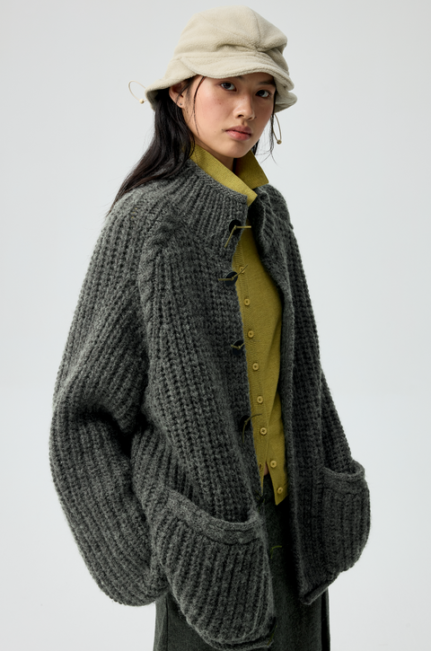 SIMPLE PROJECT HIGH-NECK CARDIGAN