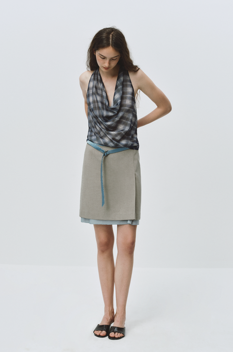 SIMPLE PROJECT BELTED PLEATED SKIRT