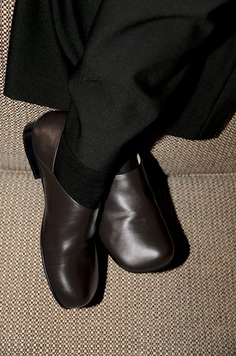 OPICLOTH LEATHER MULES