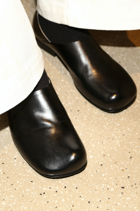 OPICLOTH LEATHER MULES