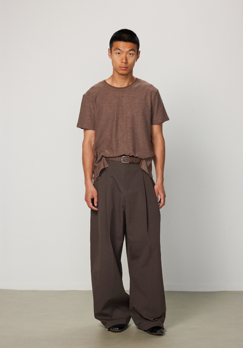 EASE EASE SIDE-BUTTON SHORT SLEEVE TOP