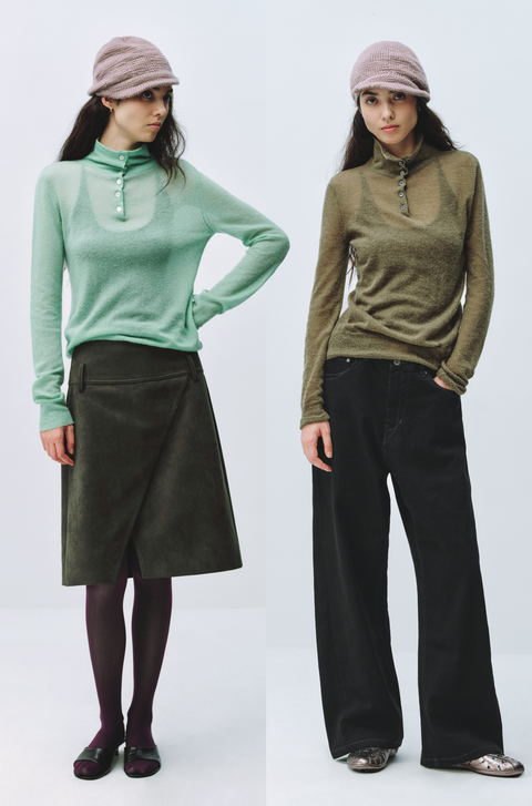 SIMPLE PROJECT MERINO WOOL SWEATER