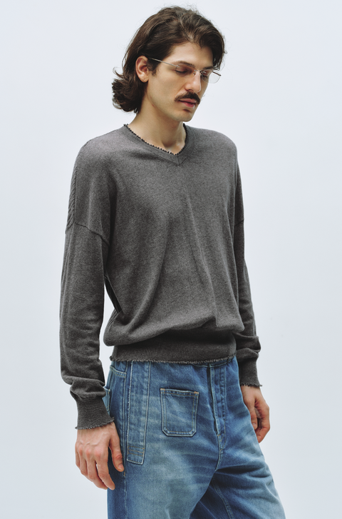 SIMPLE PROJECT CASHMERE V-NECK SWEATER