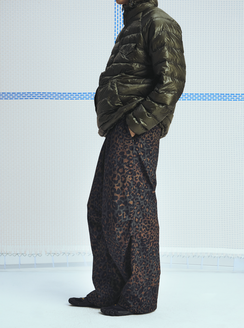 MOUNTAIN FEVER LEOPARD RIPSTOP PLEATED PARACHUTE PANTS