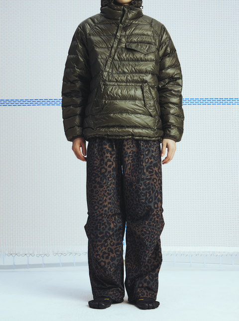 MOUNTAIN FEVER LEOPARD RIPSTOP PLEATED PARACHUTE PANTS