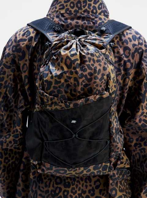 MOUNTAIN FEVER LEOPARD SILNYLON DIAMOND 18L BACKPACK