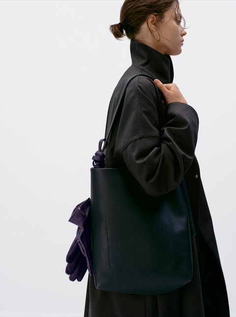 SIMPLE PROJECT HINGE BELT TOTE BAG