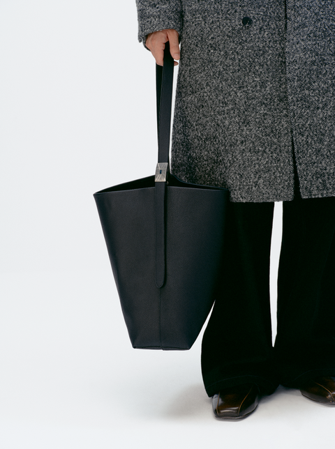 SIMPLE PROJECT HINGE BELT TOTE BAG