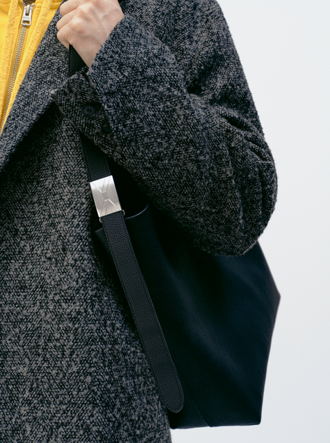 SIMPLE PROJECT HINGE BELT TOTE BAG
