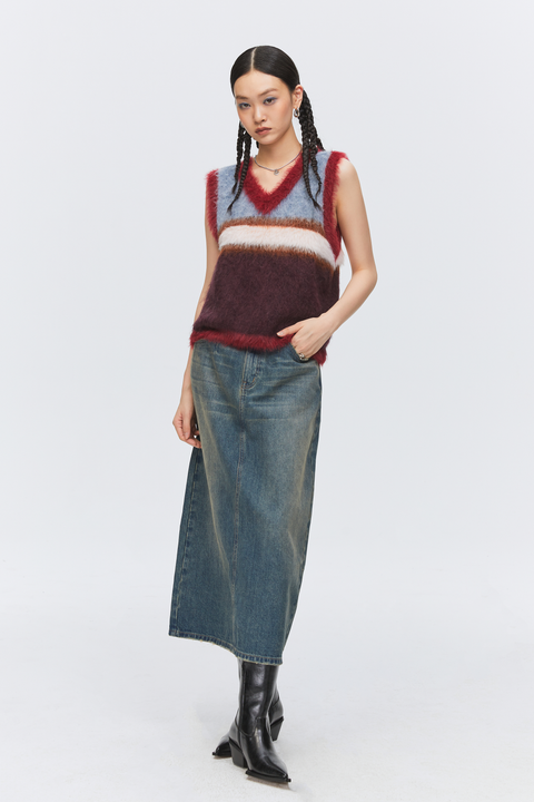 SIMPLE PROJECT RED FUZZ VEST