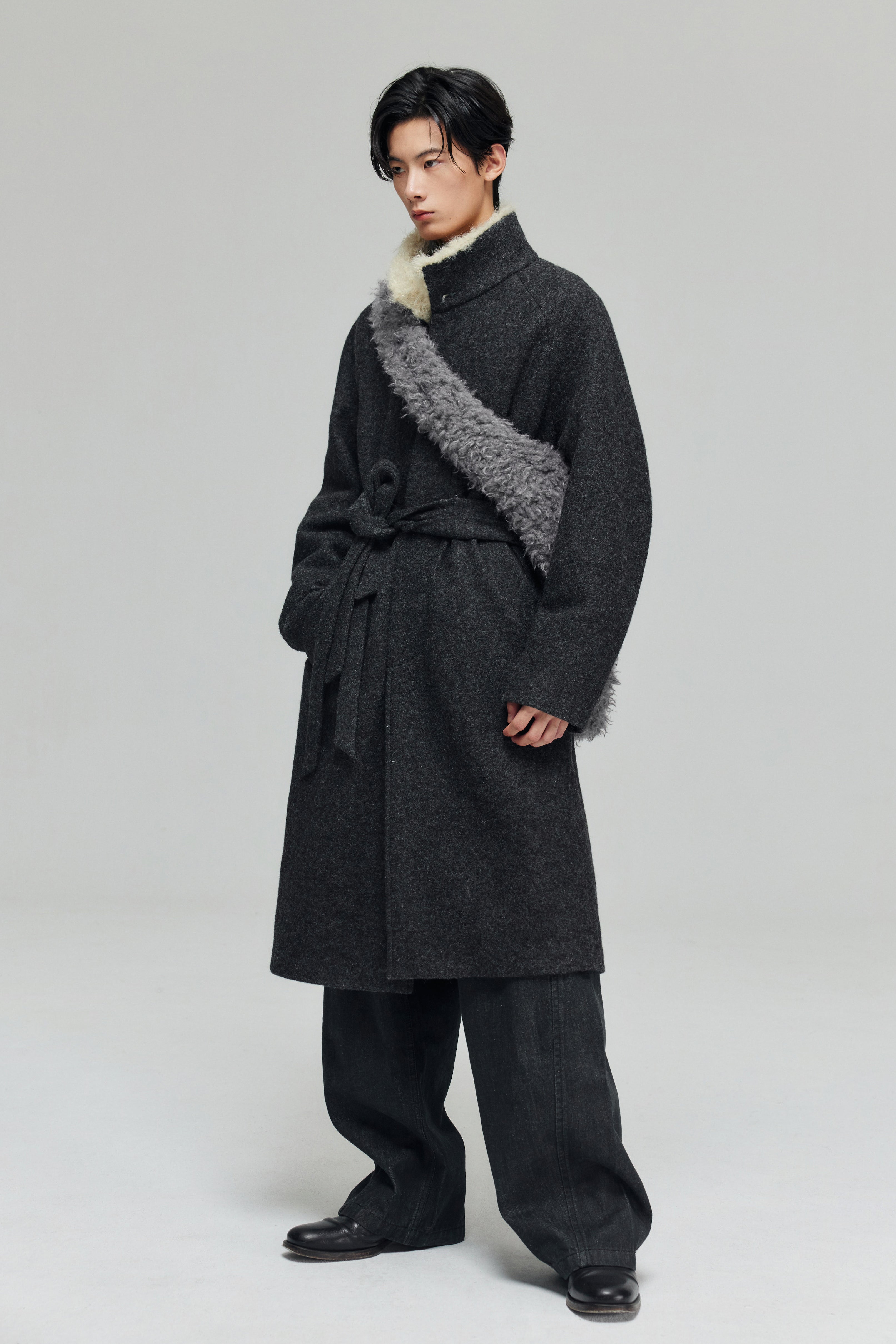 SIMPLE PROJECT WOOL PATCHWORK BELTED COAT – remoldlab