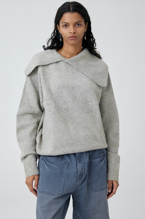 SIMPLE PROJECT OVERSIZED COLLAR WRAP SWEATER