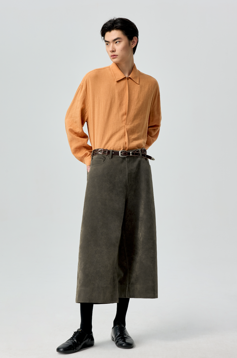 SIMPLE PROJECT SUEDE SHORTS