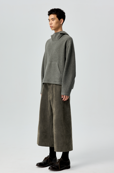 SIMPLE PROJECT SUEDE SHORTS