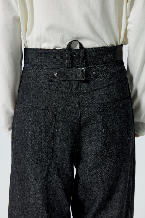 SIMPLE PROJECT SELVEDGE 3D-CUT JEANS