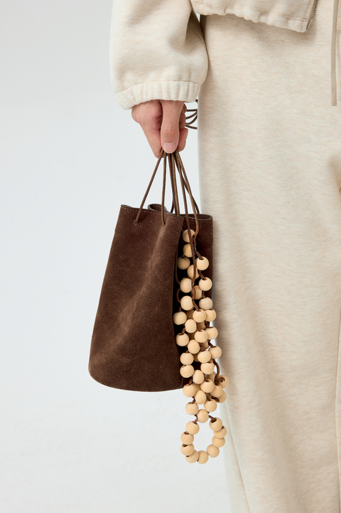 SIMPLE PROJECT SUEDE BUCKET BAG