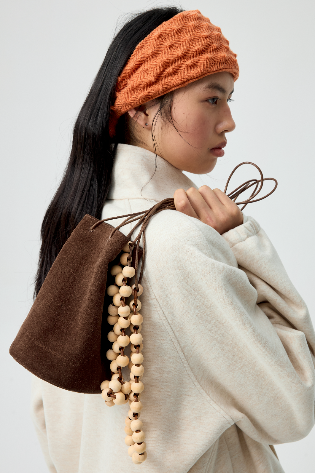 simple project クロワッサン スウェード バッグ Lサイズ SIMPLE PROJECT SUEDE BUCKET BAG – Remold Lab