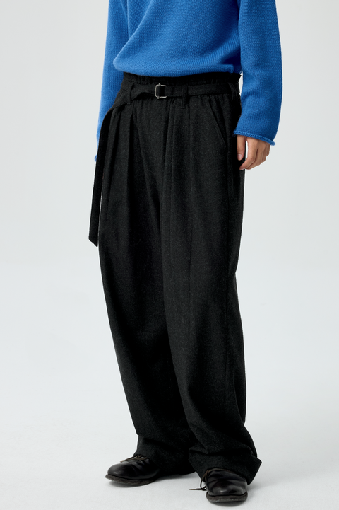 SIMPLE PROJECT RUFFLED TROUSERS