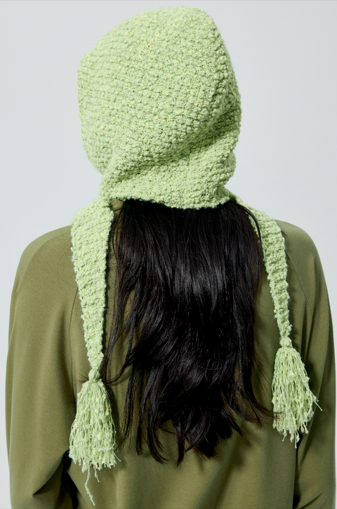 SIMPLE PROJECT KNITTED HOODED SCARF