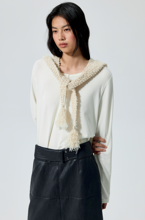 SIMPLE PROJECT KNITTED HOODED SCARF