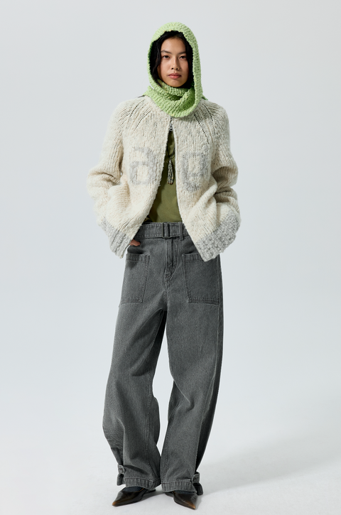 SIMPLE PROJECT KNITTED HOODED SCARF