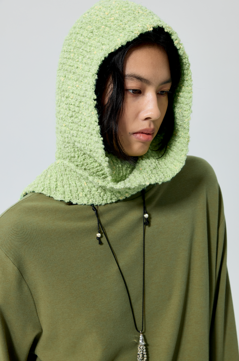 SIMPLE PROJECT KNITTED HOODED SCARF