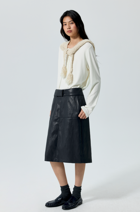 SIMPLE PROJECT KNITTED HOODED SCARF