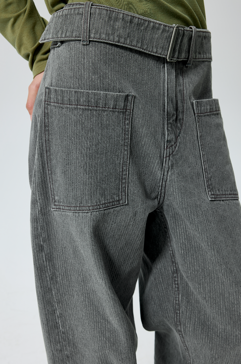 SIMPLE PROJECT BELTED TROUSERS