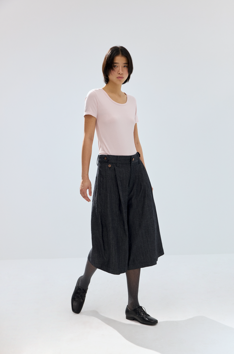 SIMPLE PROJECT SELVEDGE DENIM SHORTS