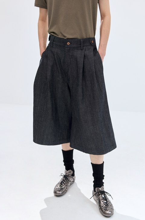 SIMPLE PROJECT SELVEDGE DENIM SHORTS
