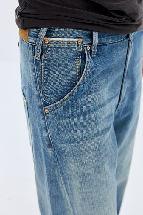 SIMPLE PROJECT ENGINEERED JEANS