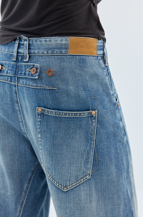 SIMPLE PROJECT ENGINEERED JEANS