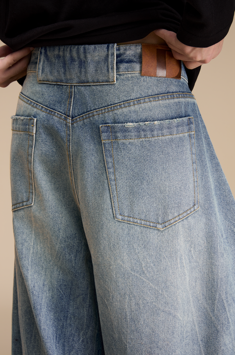 OPICLOTH WIDE-LEG JEANS