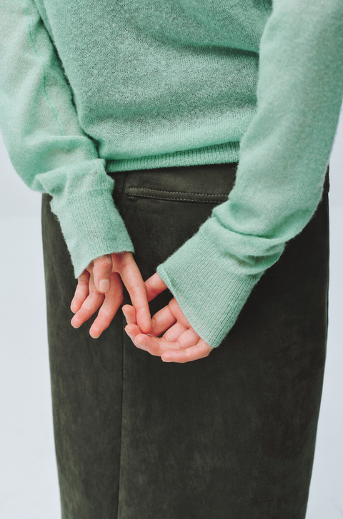 SIMPLE PROJECT MERINO WOOL SWEATER
