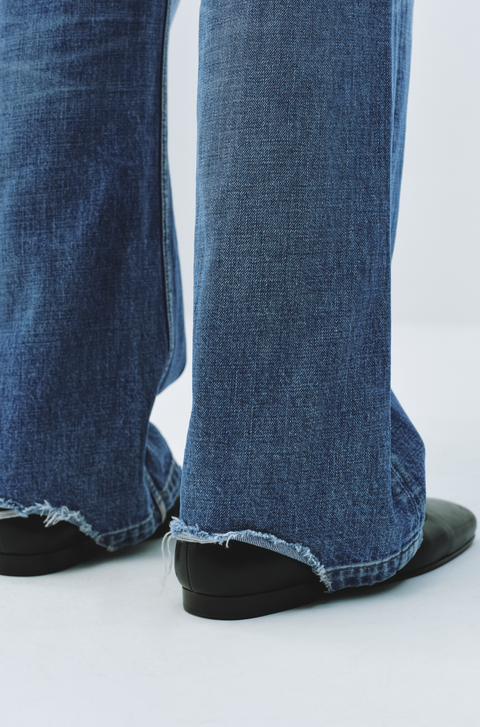 SIMPLE PROJECT BOOT-CUT JEANS