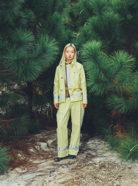 MOUNTAIN FEVER 3M REFLECTIVE CLASP SHELL JACKET
