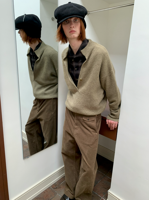 SIMPLE PROJECT V-NECK SWEATER