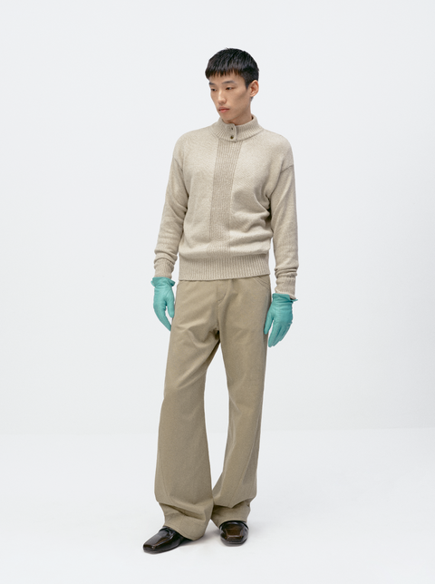 SIMPLE PROJECT MOCK-NECK SWEATER