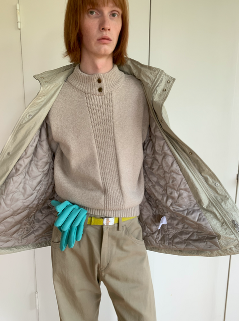 SIMPLE PROJECT MOCK-NECK SWEATER