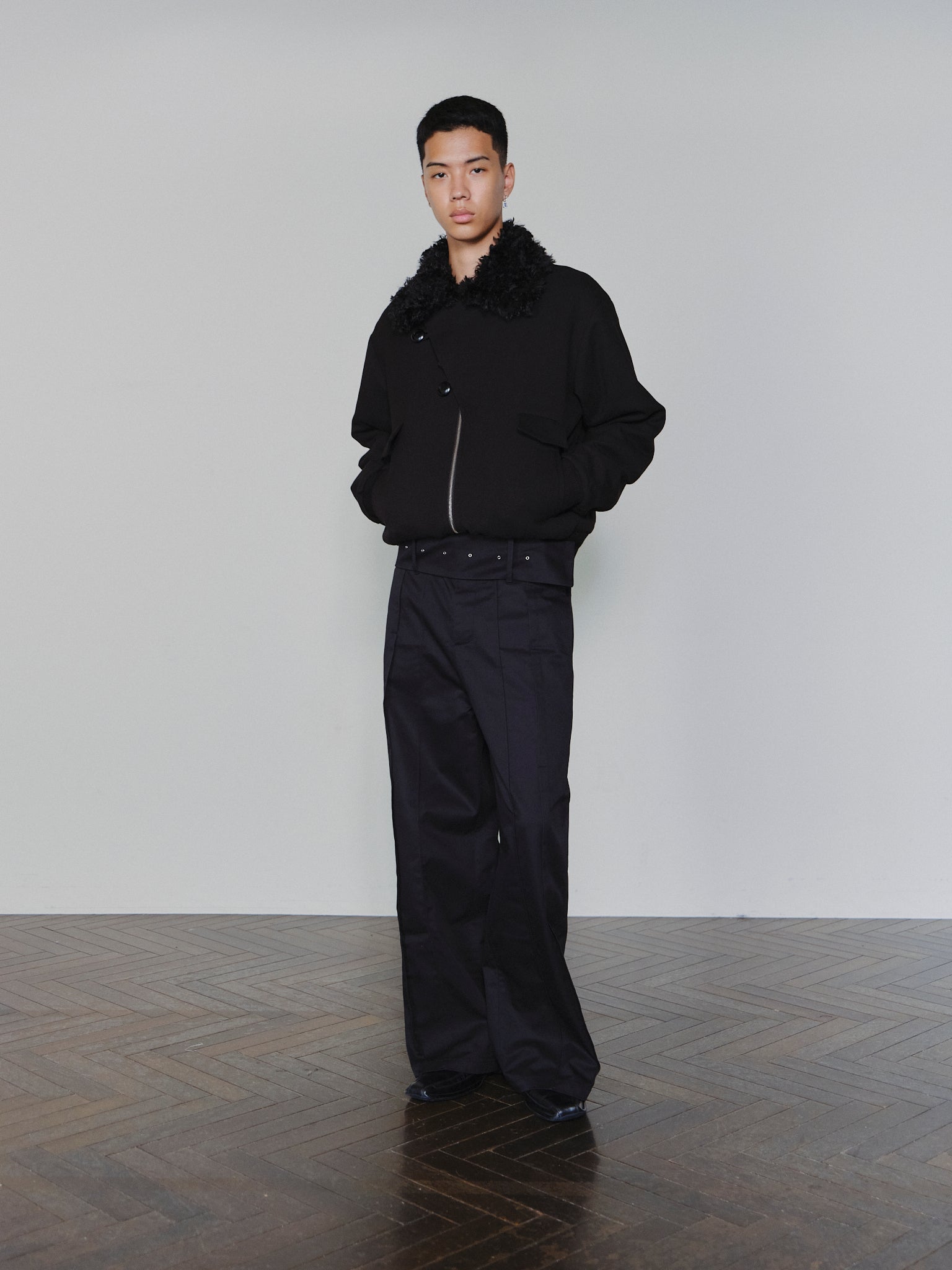 SAIRENSSEI ASYMMETRIC PLACKET FUR-COLLAR JACKET – Remold Lab